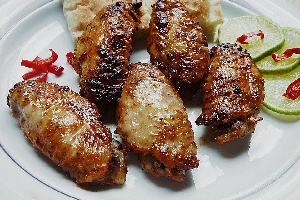 Hähnchenflügel mit kreolischer Marinade