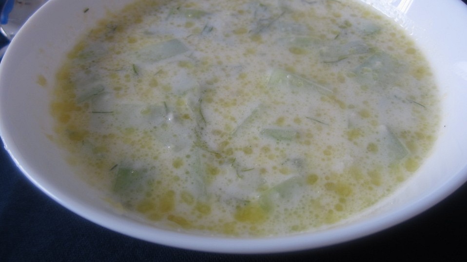 Kalte Suppe mit Joghurt und Gurke von 4040 Kalte Suppe mit Joghurt und Gurke von 4040