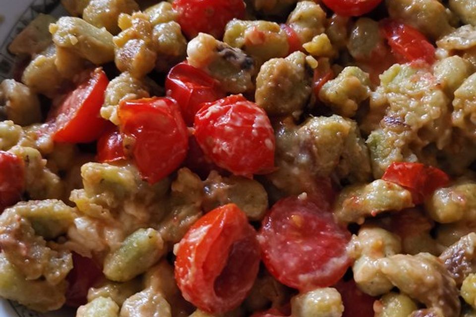 Gnocchi mit Tomaten und Mozzarella