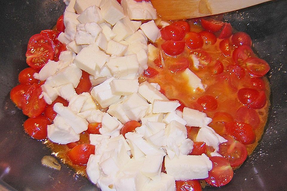 Gnocchi mit Tomaten und Mozzarella