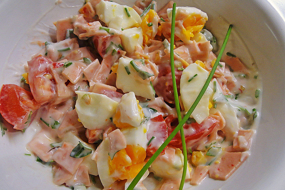 Eier-Schinken-Tomaten Salat