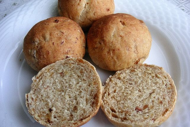 Schinken-Zwiebel-Brötchen von schnorzelchen| Chefkoch