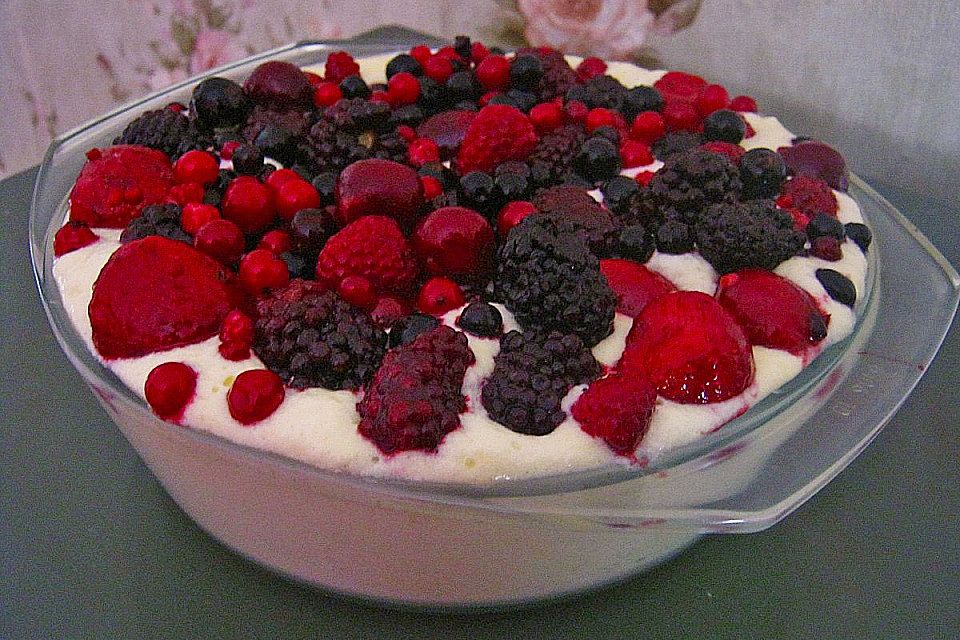 Quark-Gratin mit Beeren und Honig