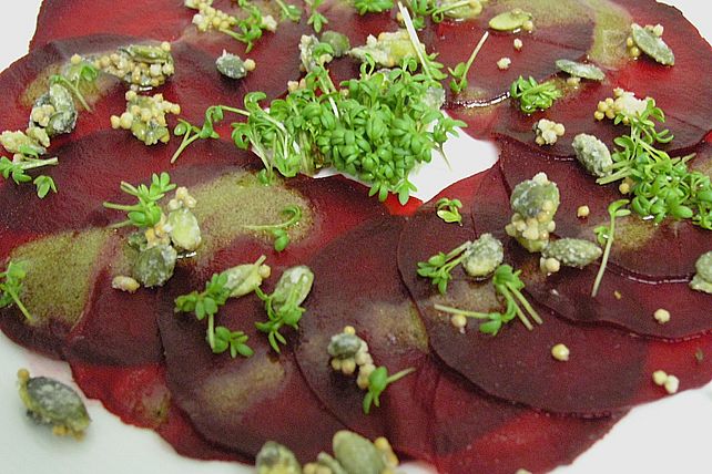 Rote Bete Carpaccio mit Kürbiskernkrokant von angela1963| Chefkoch
