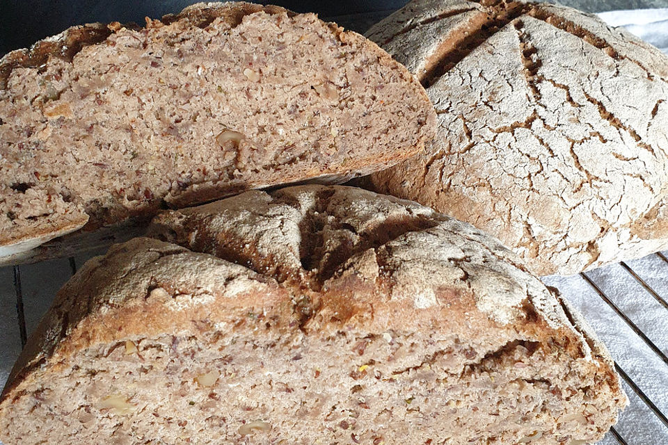 Walnussbrot Walnussbrot