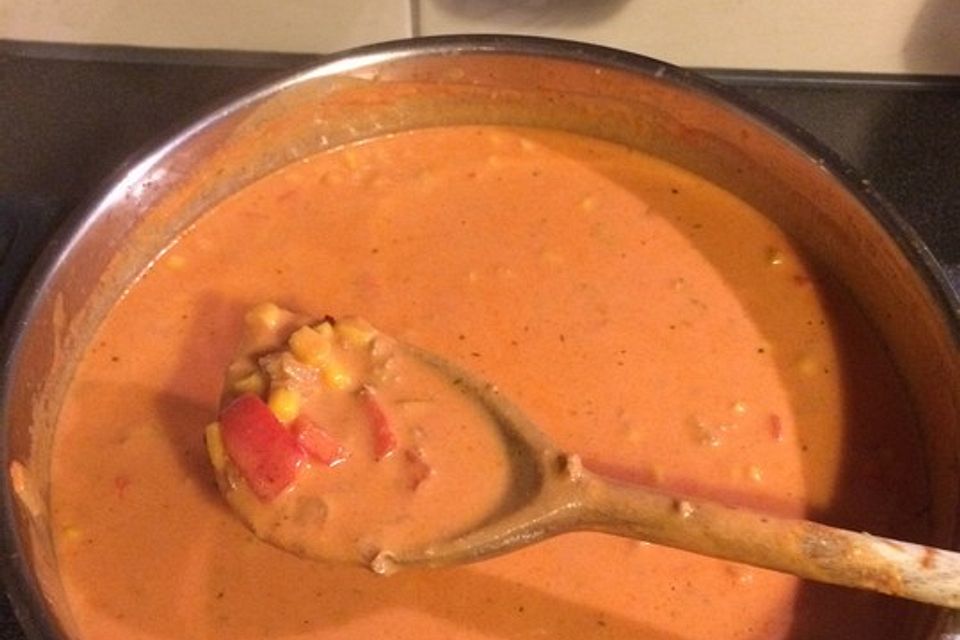 Rote Käsesuppe