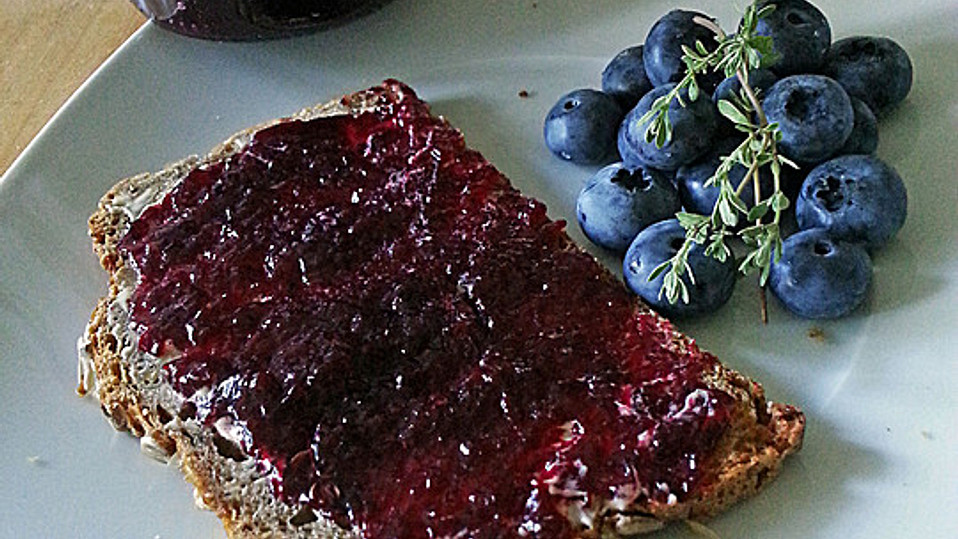Blaubeer-Thymian Marmelade von Kaffeeluder