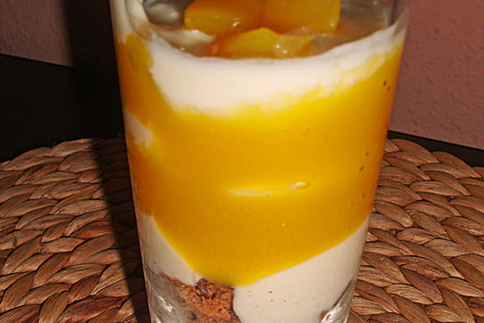 Mango-Joghurt Dessert