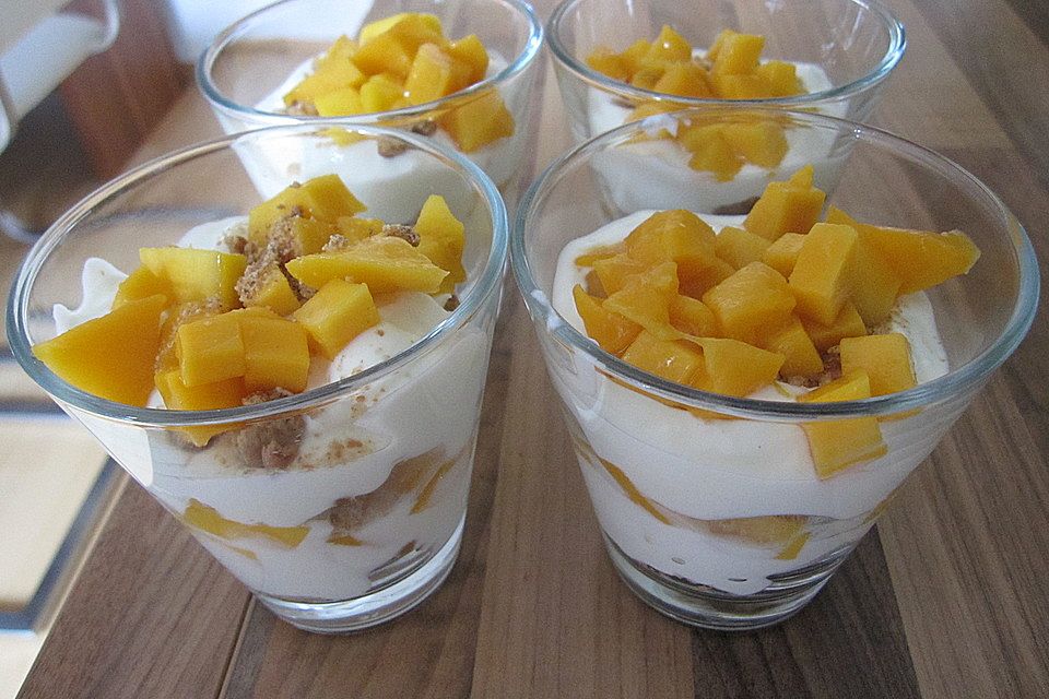 Mango-Joghurt Dessert