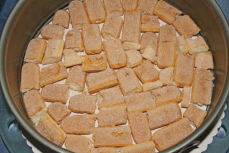 Himbeer-Tiramisutorte