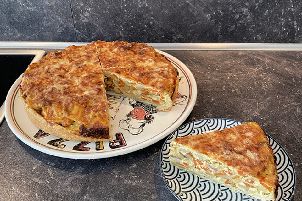 Möhren-Pastinaken-Quiche