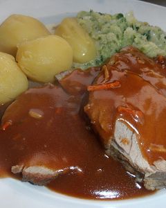 Schweineschmorbraten im Dampfdrucktopf