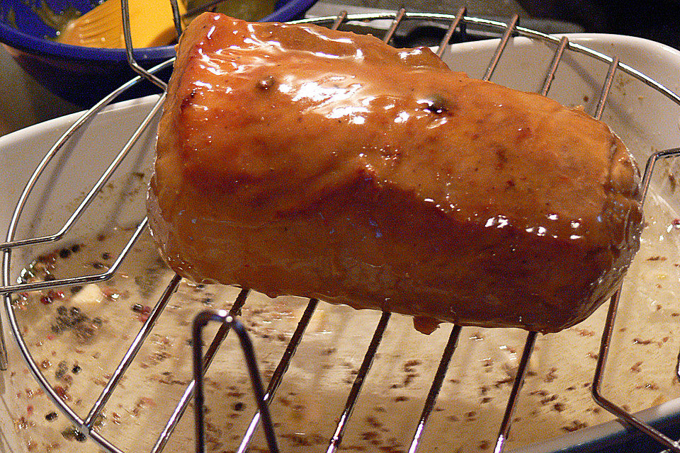 Albertos Schweinebraten mit Senf-Honig Kruste