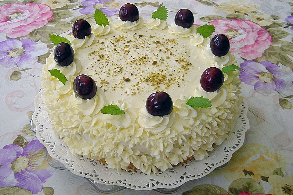 Kirsch-Trüffel Torte