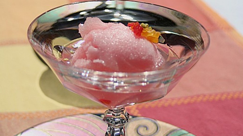 Sorbet von der rosa Grapefruit mit Wodka von feuervogel Sorbet von der rosa Grapefruit mit Wodka von feuervogel