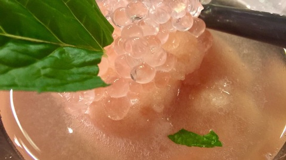 Sorbet von der rosa Grapefruit mit Wodka von feuervogel Sorbet von der rosa Grapefruit mit Wodka von feuervogel