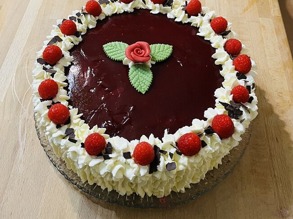 Stracciatella-Himbeer-Torte von fini123| Chefkoch