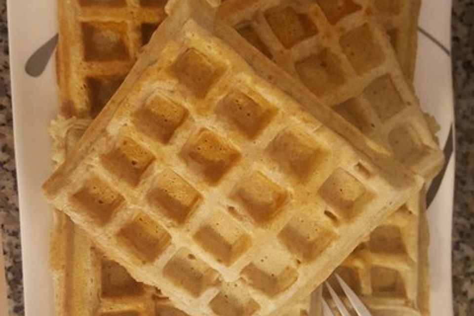 Waffeln mit Vollkornmehl und Haferflocken