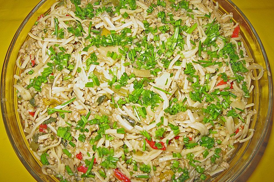 Chinesischer Nudelsalat