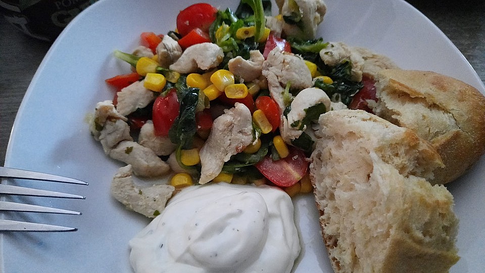 Gesunder Salat Mit Hahnchenfleisch Von Lillieee Chefkoch