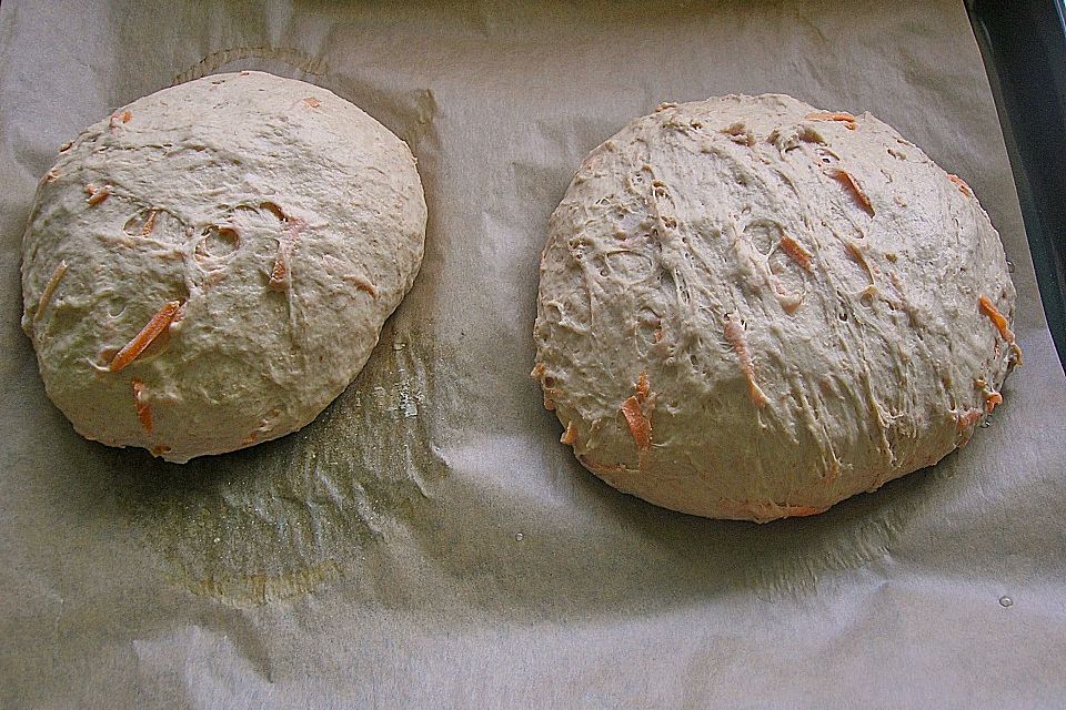 Schwarzbier-Möhrenbrot