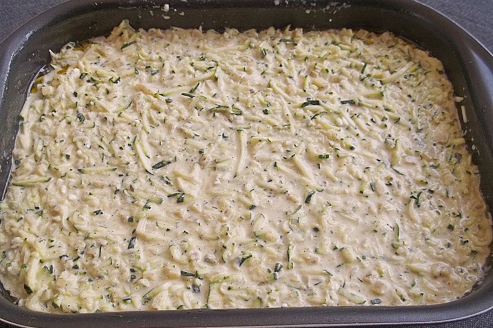 Zucchinikuchen ohne Boden