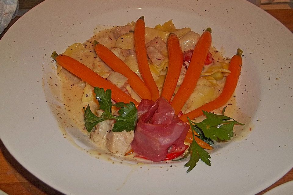 Edelfischragout mit Estragonsoße