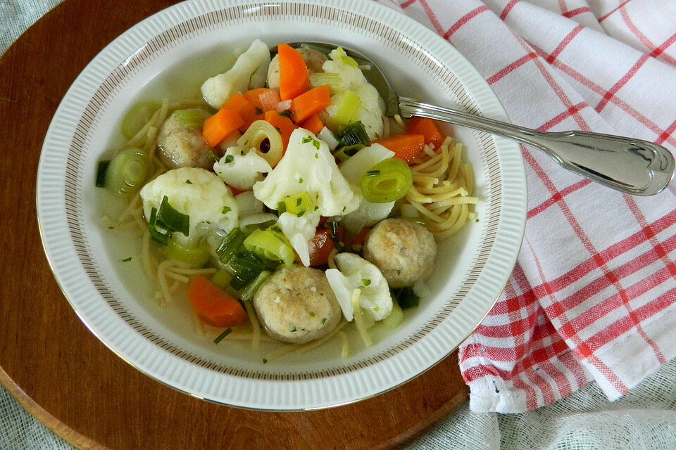 Gemüsesuppe