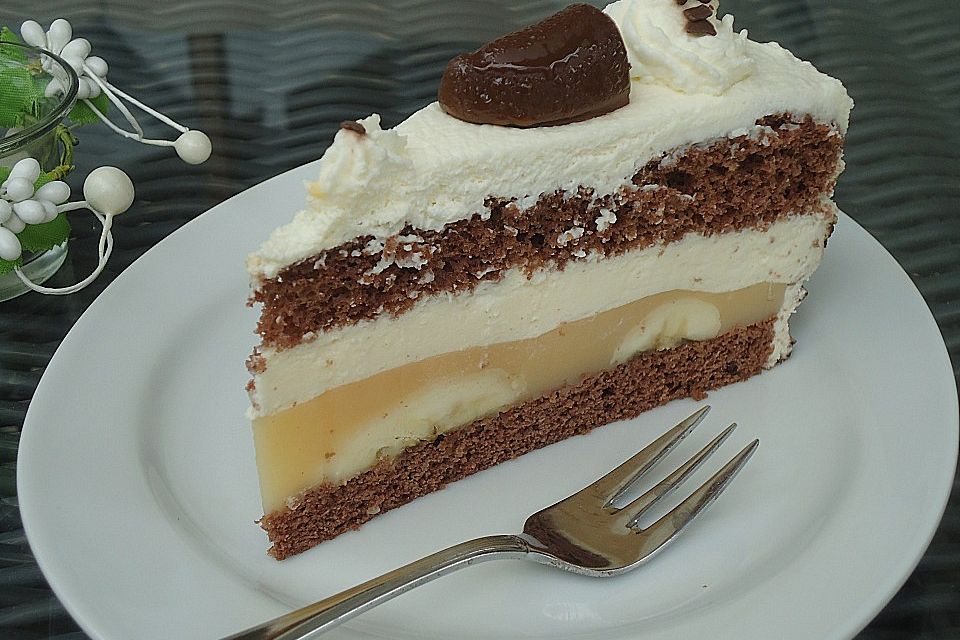 Bananen-Eierlikör-Torte