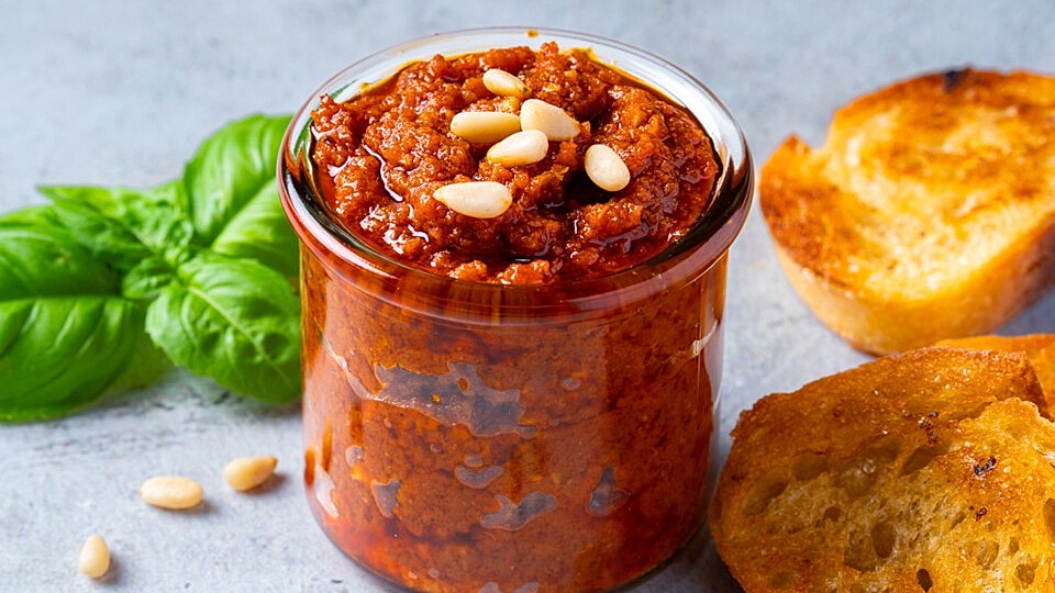 Pesto Rosso selber machen – rotes Pesto einfach.