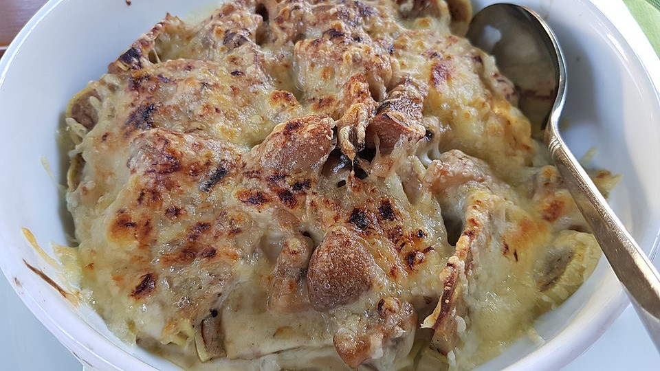 Maultaschen In Champignon Rahm Uberbacken Chefkoch 