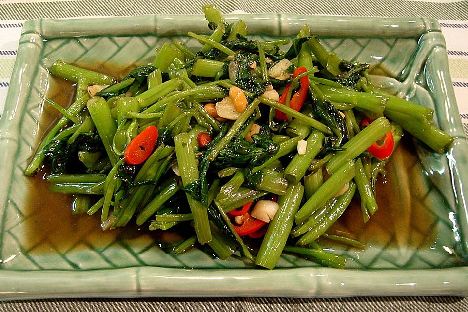 Thai-Wasserspinat-Fried Morning Glory