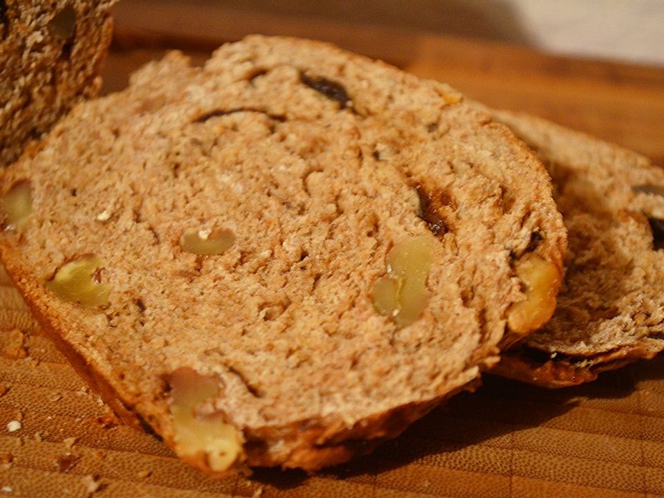 Pflaumen-Walnuss-Brot| Chefkoch