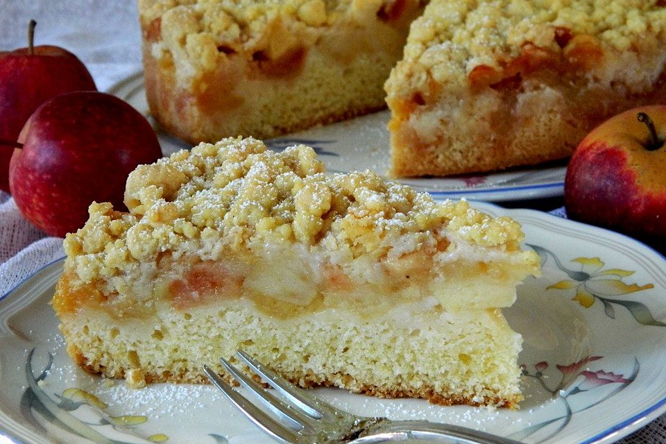 Feiner Apfelkuchen mit Zimtstreusel