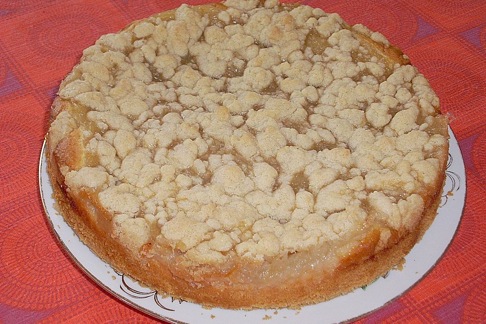 Feiner Apfelkuchen mit Zimtstreusel