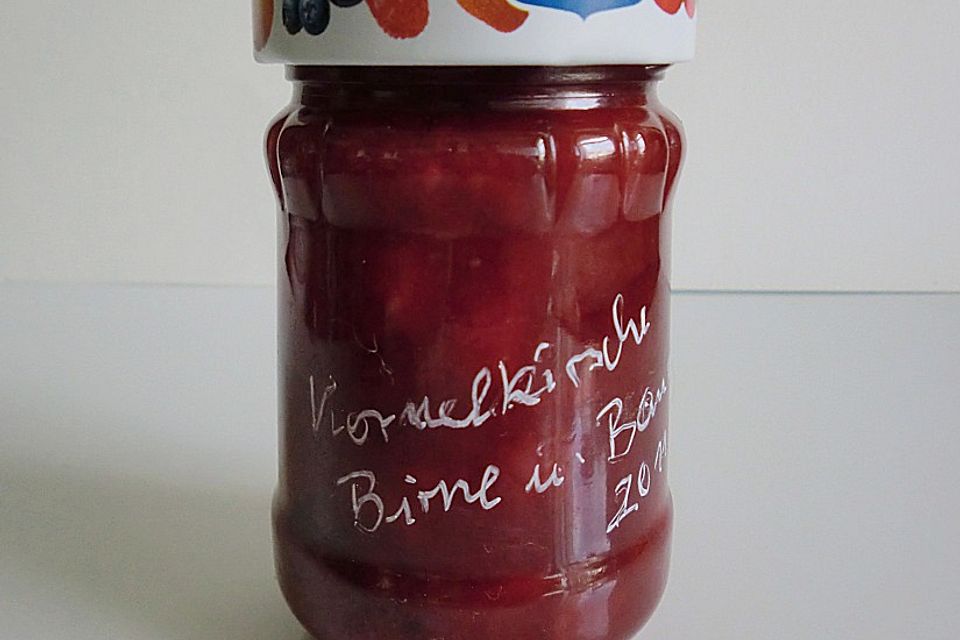 Preiselbeer-Kornelkirsch Marmelade mit Navelorangen