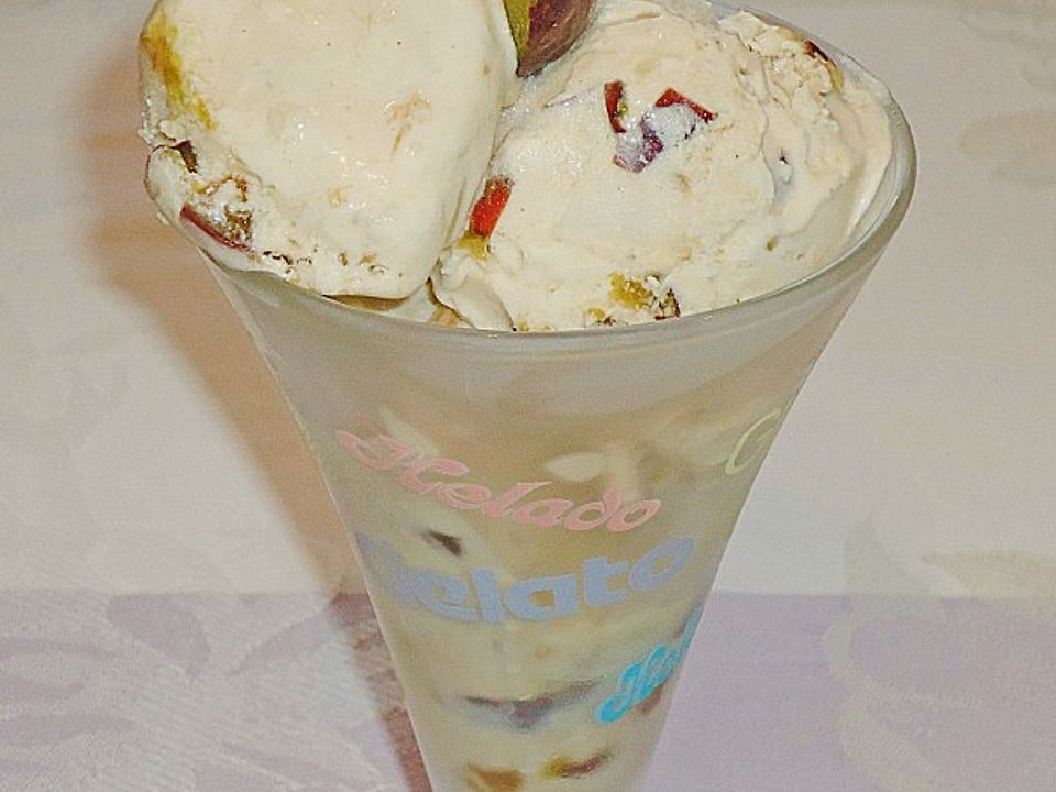 Milchreis-Eis mit Zwetschgen von ManuGro | Chefkoch
