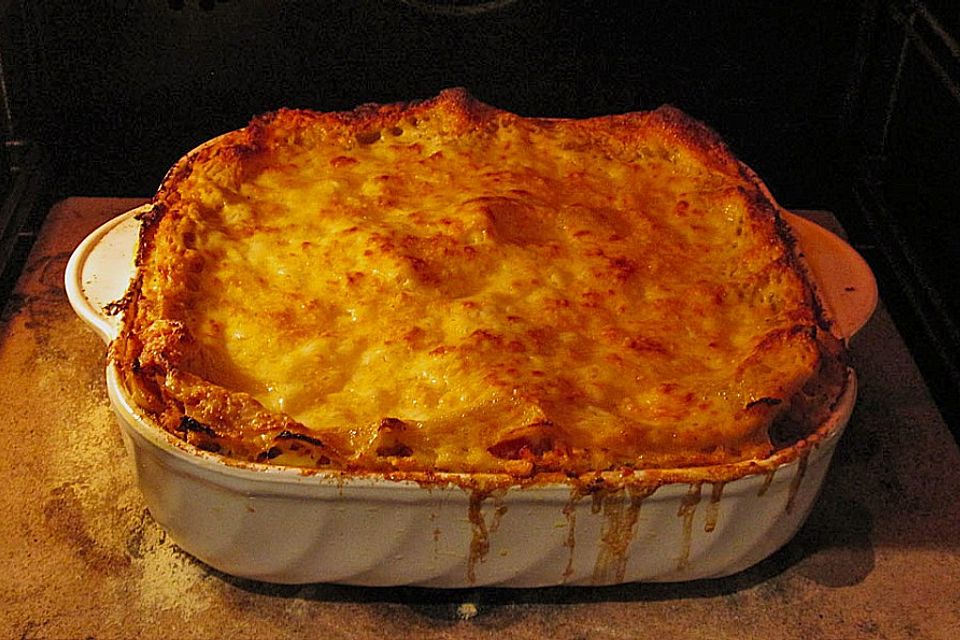 Lasagne mit einer Füllung aus Hokkaido, Thymian und Bergkäse