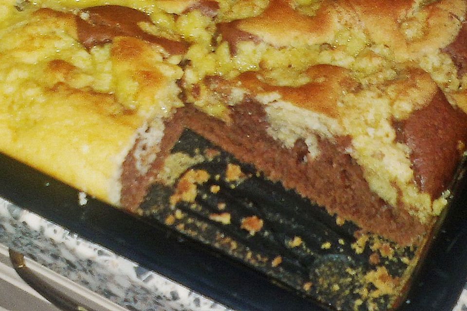 Tassenkuchen mit Knusperstreusel