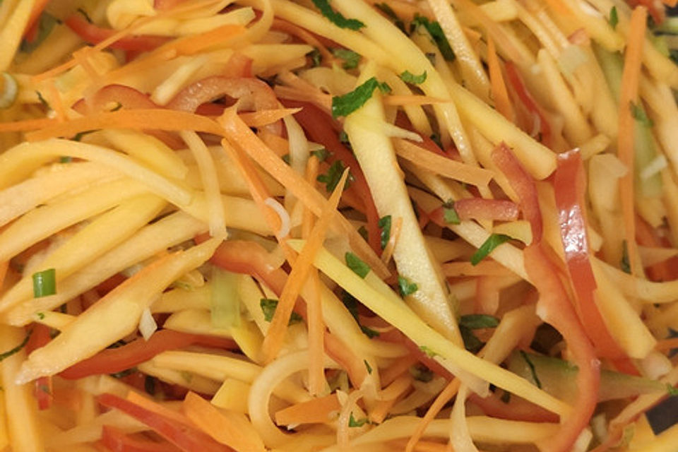 Vietnamesischer Mangosalat