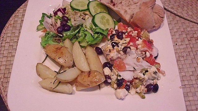 Überbackenes Fischfilet mit Schafskäse von JungleJulia