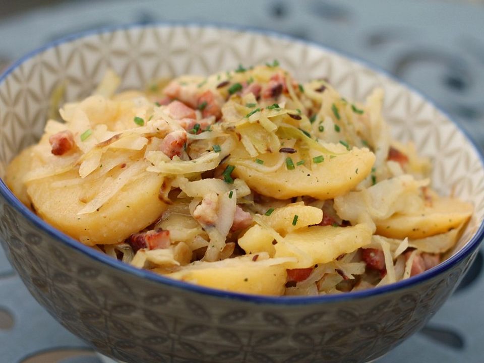 Hessischer Kartoffelsalat mit Kraut von Ingwer| Chefkoch