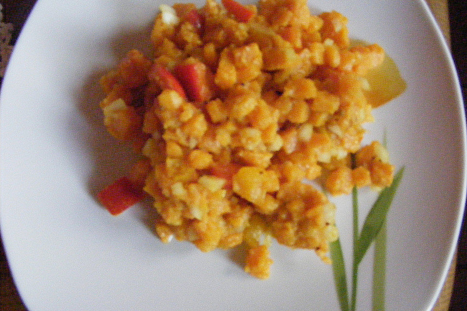 Süßkartoffelsalat mit Paprika und Ingwer