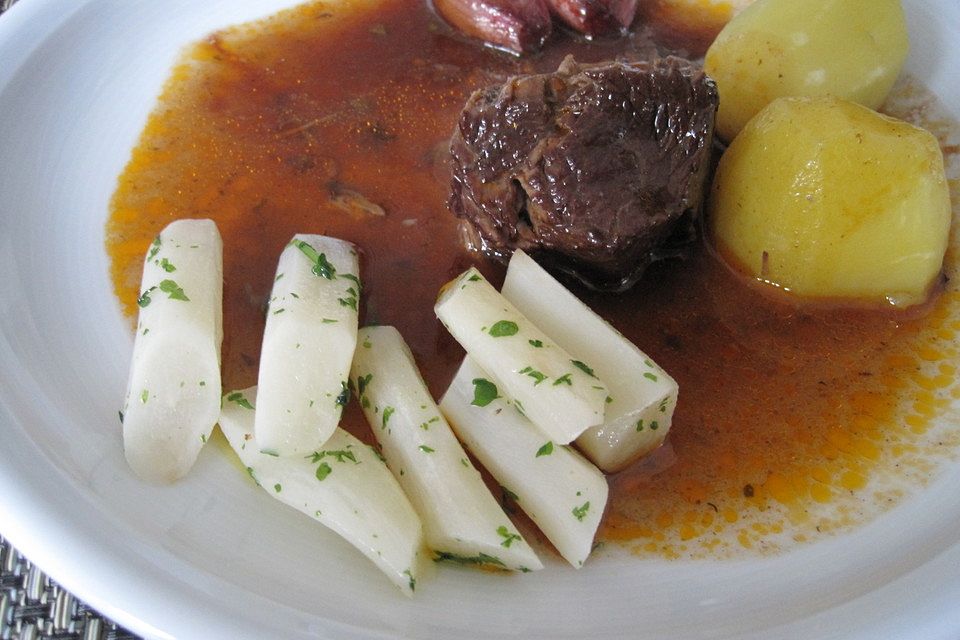 Schwarzwurzeln gebraten