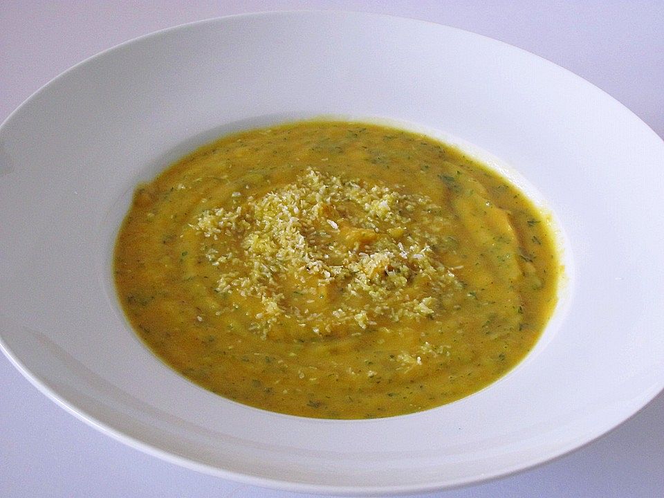 Karotten-Erdnuss Suppe von pralinchen| Chefkoch