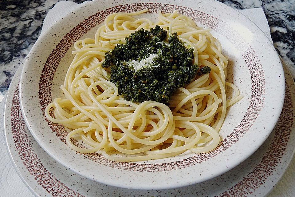 Bärlauch-Basilikum Pesto