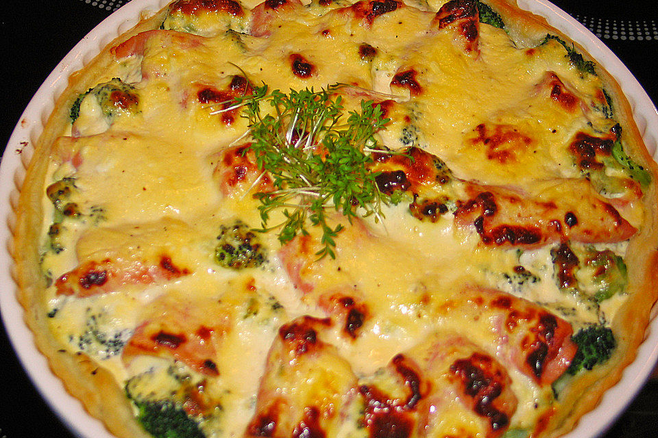 Brokkoliquiche mit Räucherlachs Brokkoliquiche mit Räucherlachs