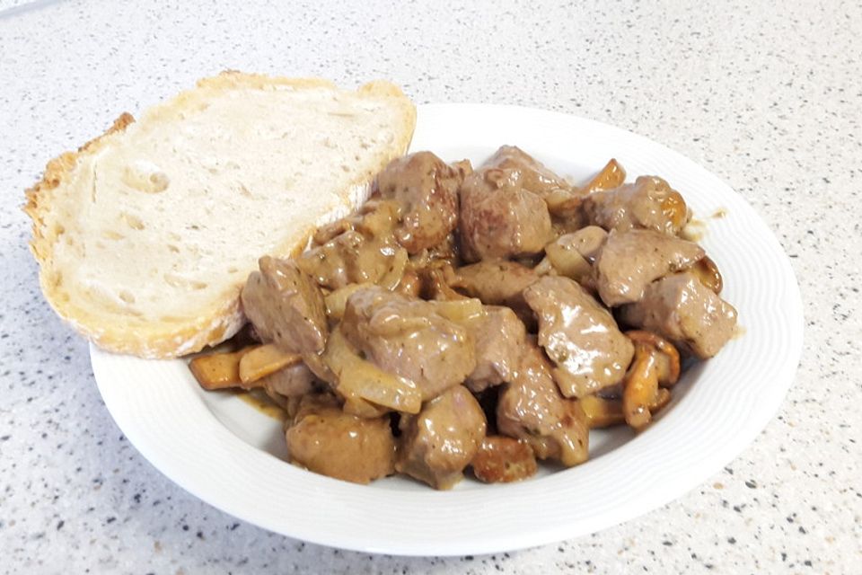 Lebergeschnetzeltes mit Steinpilzen