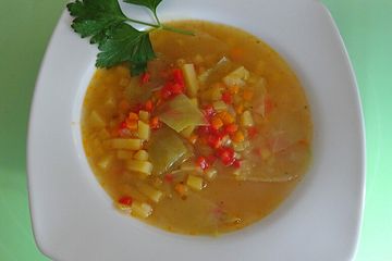 Weißkohlsuppe