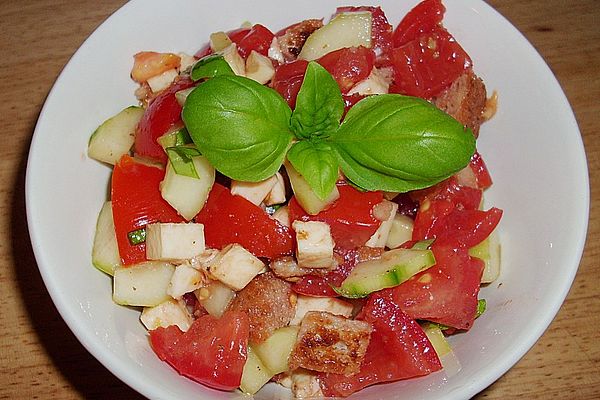 Italienischer Tomaten-Brotsalat mit Mozzarella von silvie69 | Chefkoch